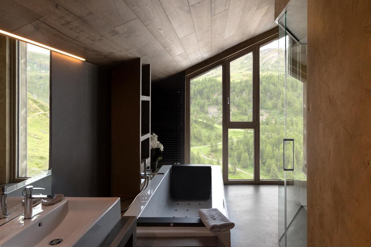Suite Spa Bath
