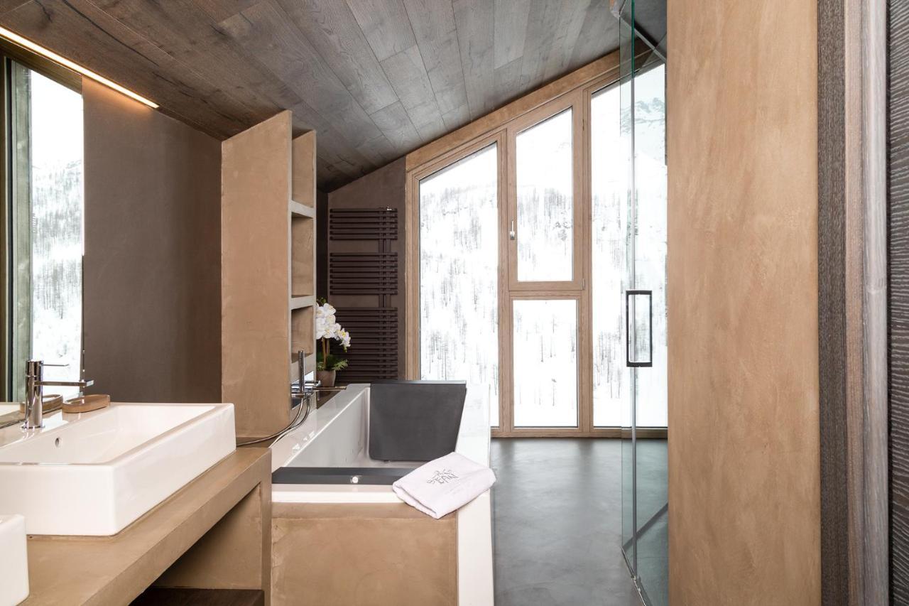 Suite Spa Bath